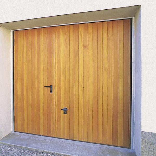 Porte de garage basculante en bois massif